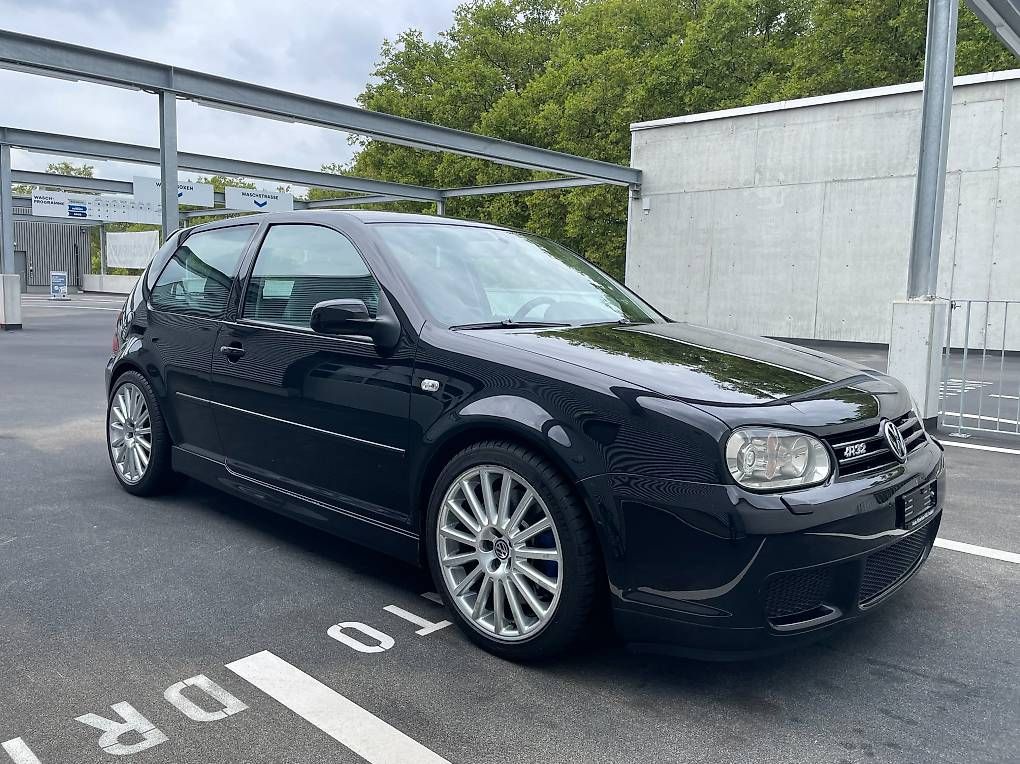 VW Automobili: VW Golf R32 4Motion – Usato da Elsau venduto da and_6tbh 2