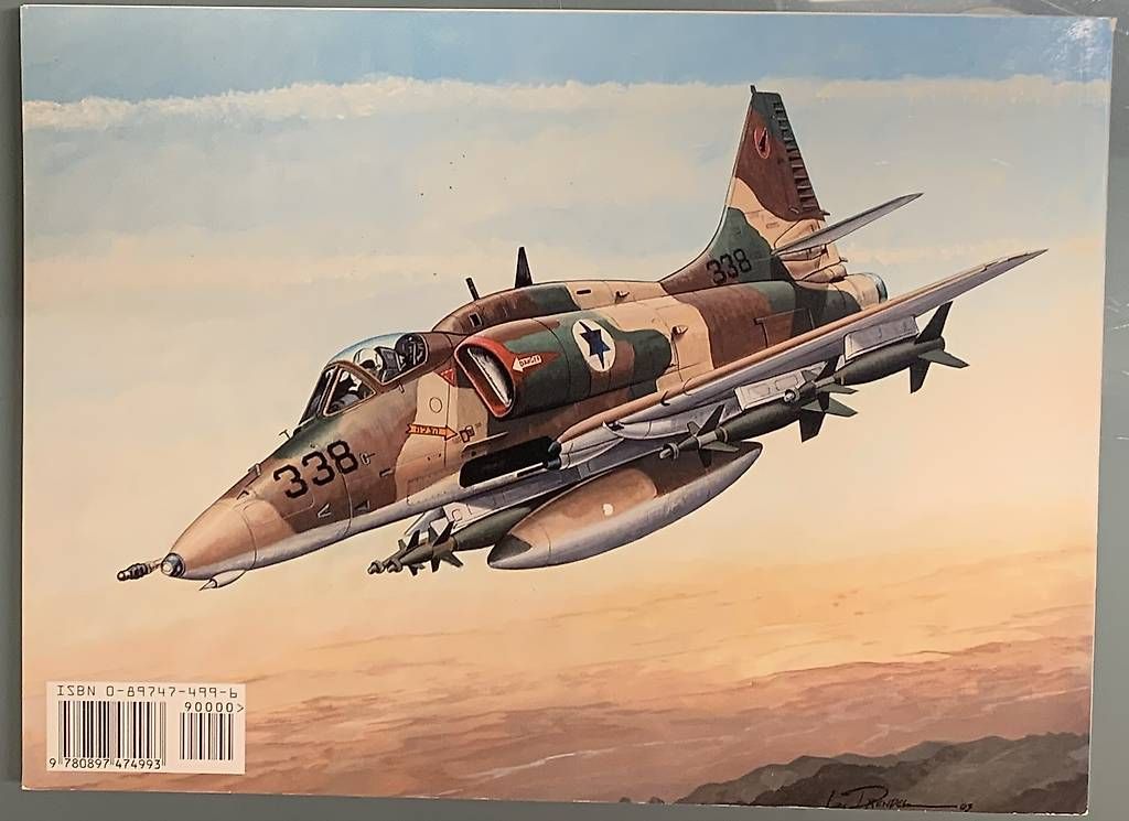 Libri: Walk Around Number 41; A-4 Skyhawk – Usato da Suhr venduto da schoblobloch 4