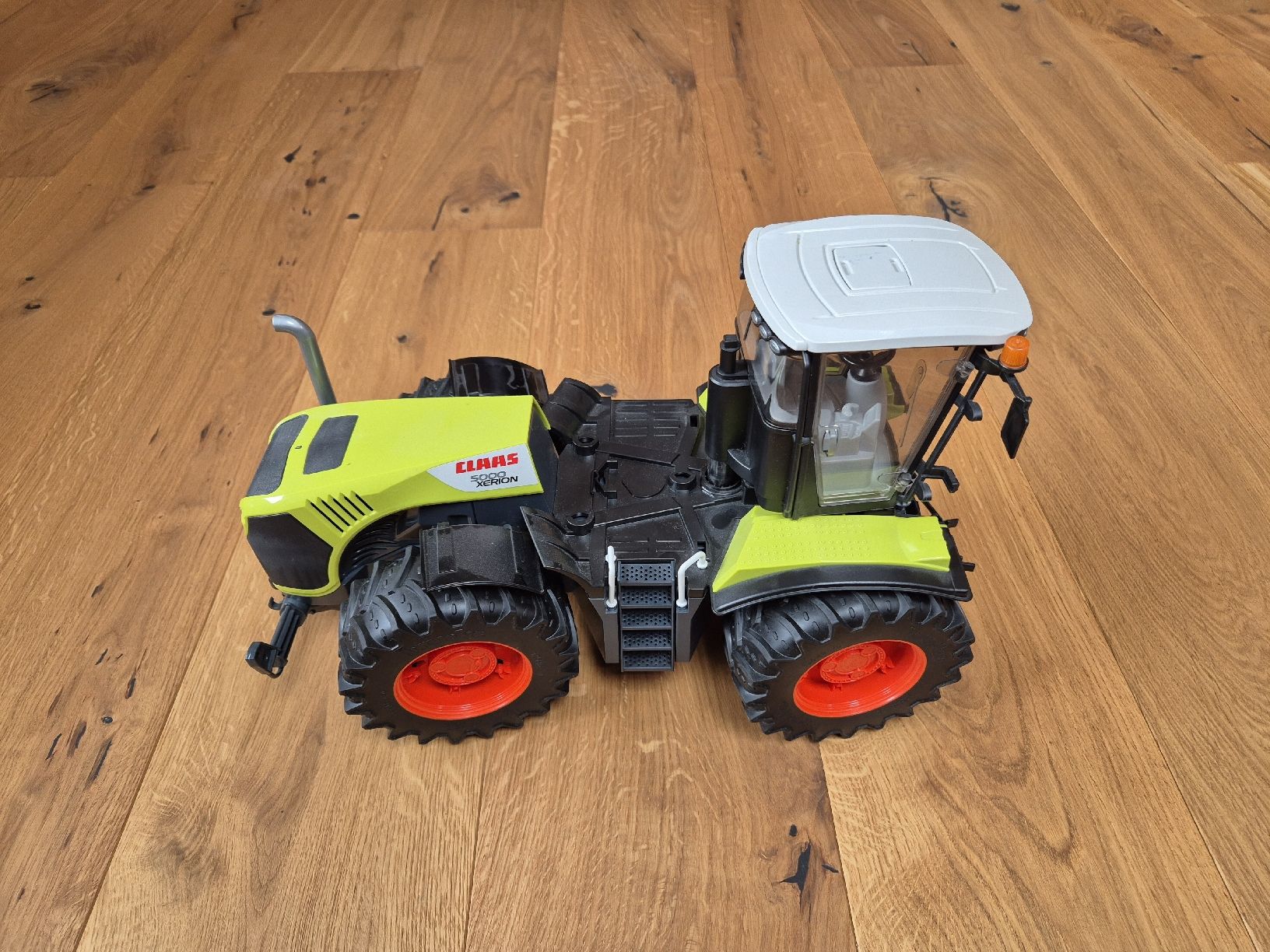 Bruder Spielzeuge: Spielzeug Traktor Claas – Gebraucht aus Niederbüren von Moments1987 1