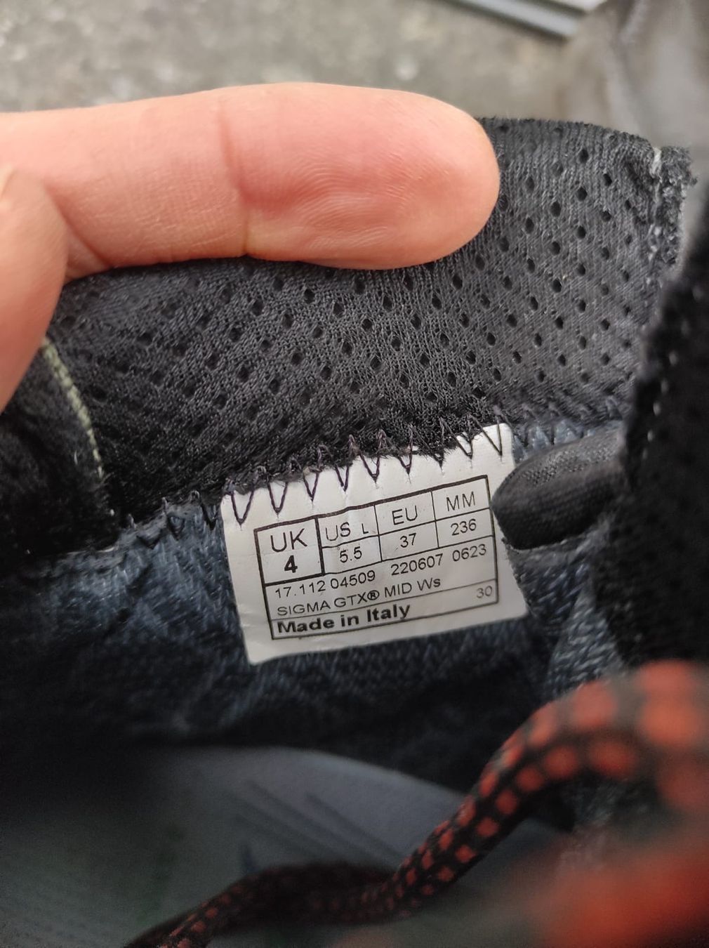 Damenschuhe: Wanderschuhe Grösse 36.5 von Vikram – Gebraucht aus Zürich von iddlyriddly 1