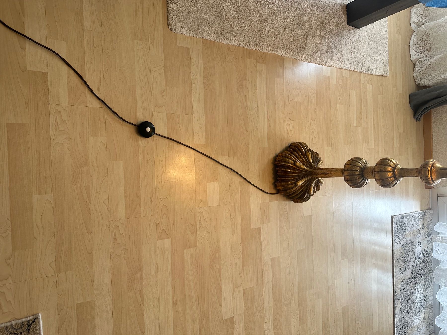 Lampade: Antike Stehlampe Goldig – Usato da niederhasli venduto da rami016 4
