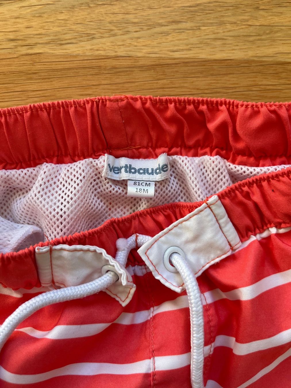 Costumi da bagno: Vertbaudet Badeshort, Gr. 86 – Usato da Interlaken venduto da fbnscl 2