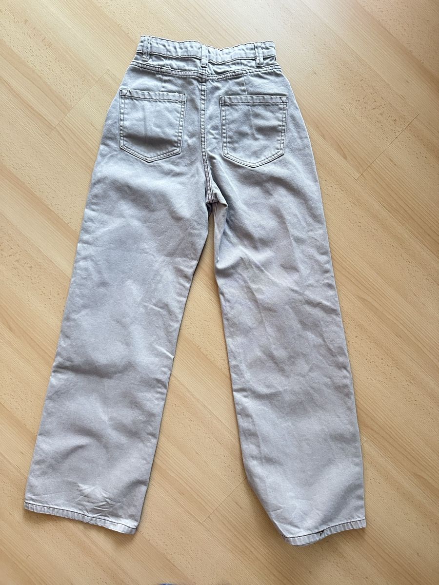 Bershka Jeans: Beige Bershka Jeans, Grösse 34 – Nuovo (secondo la descrizione) da Lampenberg venduto da Graziella_ 2