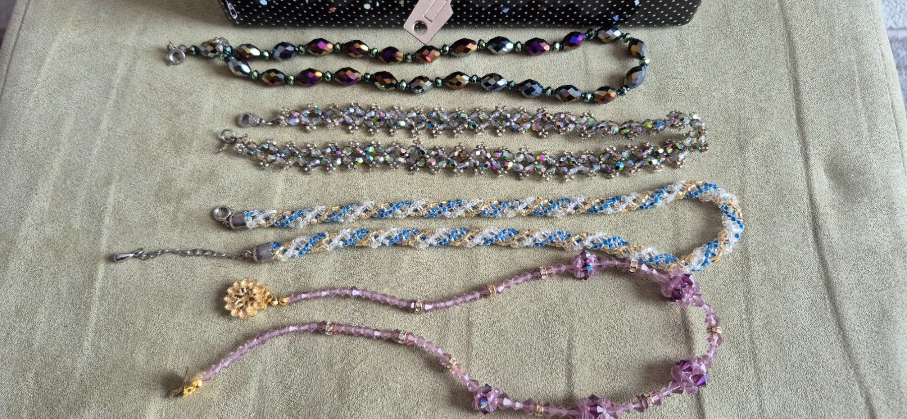 Portagioie: Schmuckkasten mit tollem Modeschmuck – Usato da Eggersriet venduto da Fredb 5