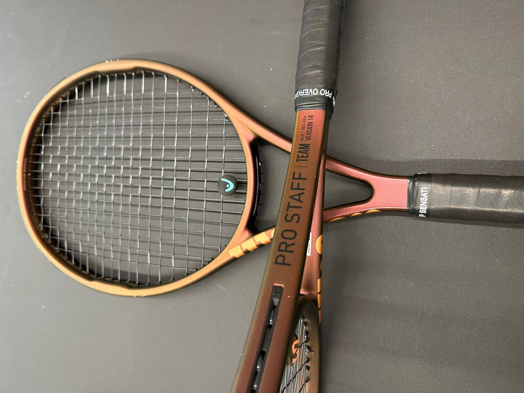 Wilson Racchette: Wilson Pro Staff V14 TEAM 2025 L3 – Usato da Zürich venduto da EASPORTSZURICH 2