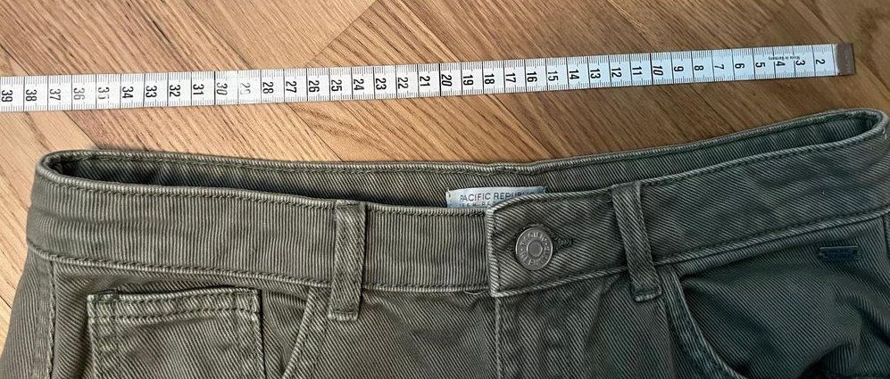 Pull&Bear Röcke: Pull & Bear Rock grün Cargo Look – Gebraucht aus Neuenkirch von the_7pdb 3