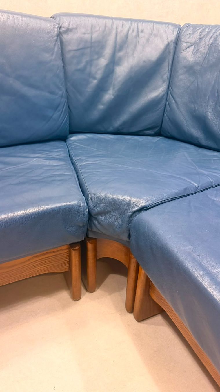 Divani: Dänisches Modul Ecksofa aus blauem Leder & Teakholz – Usato da Rickenbach ZH venduto da Der-Insider 7