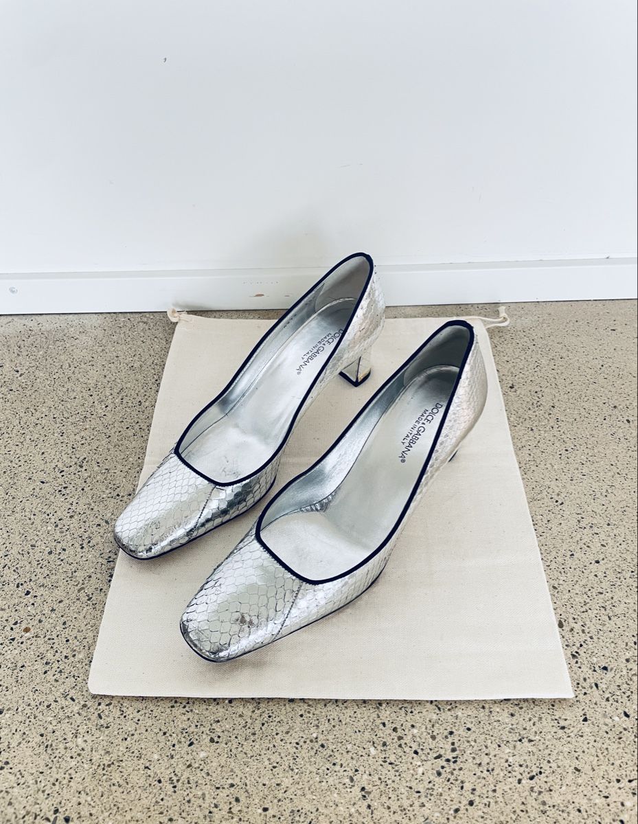 Dolce & Gabbana Scarpe da donna: Dolce & Gabbana Pumps – Usato da Stäfa venduto da Nicole093 1