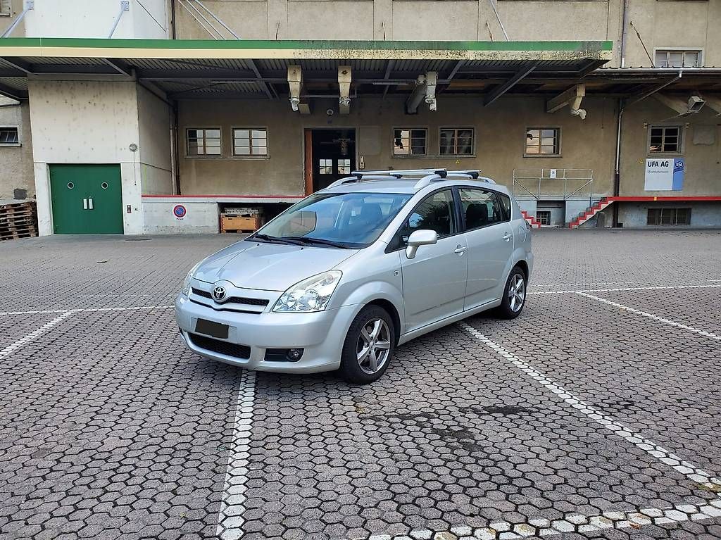 Autos: Toyota Corolla Verso – Gebraucht aus Brünisried von magnum02 2