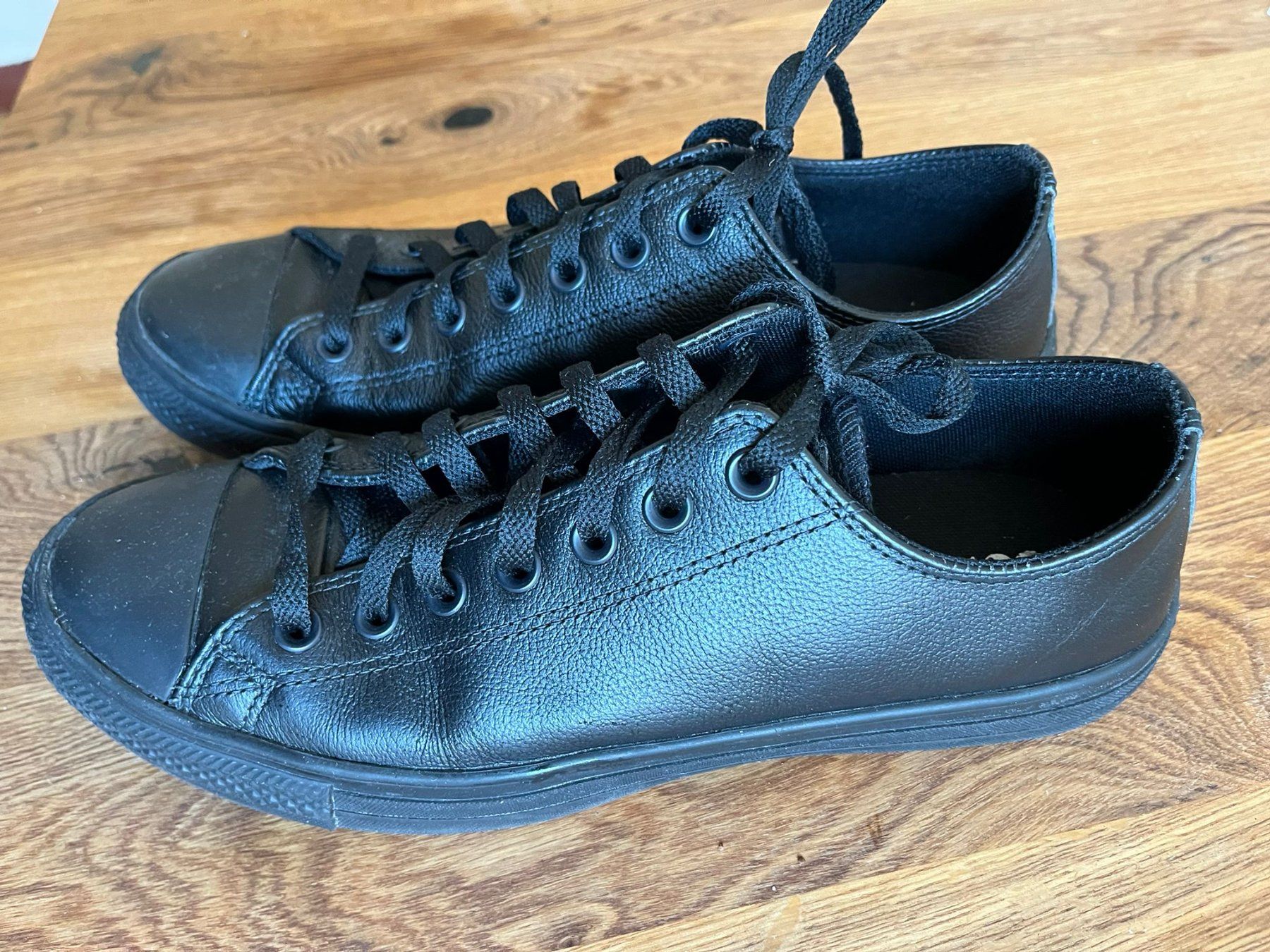 Converse Scarpe da uomo: Chaussures converse noires – Usato da Morges venduto da alinegavillet 3