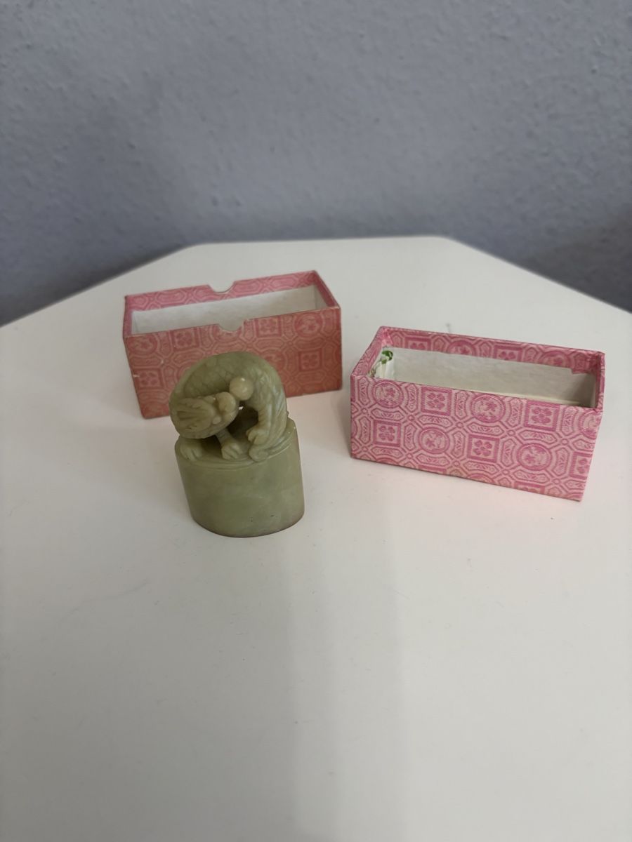 Statuette: Arte chinesa  – Usato da petit lancy venduto da FerreiraLuis