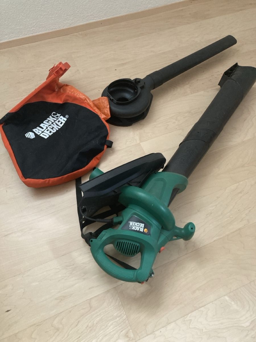 Soffiatori & Aspiratori per foglie: Black und Decker Laubsauger – Usato da Kirchberg BE venduto da gab_x6wb