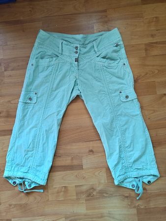 Damen Caprihose mint Timezone Grösse 29 guter Zustand