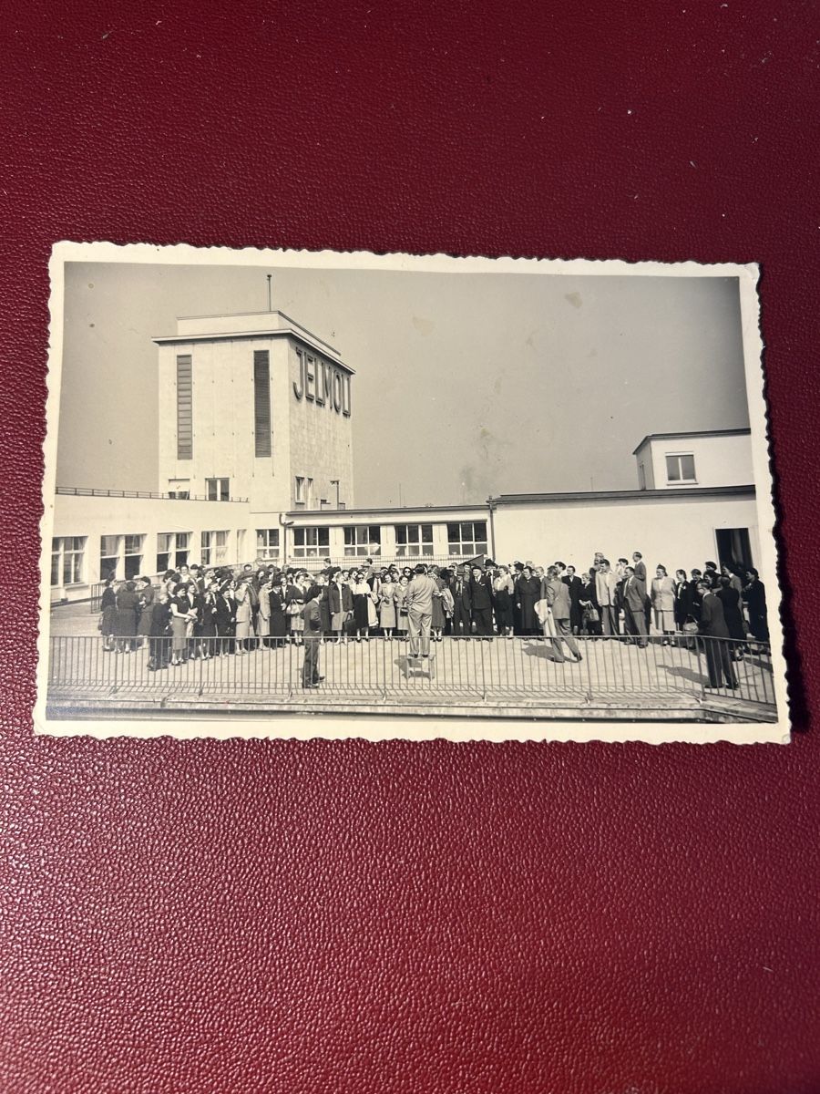 Cartoline postali: Jelmoli Zürich  – Usato da Breganzona venduto da Milesbo