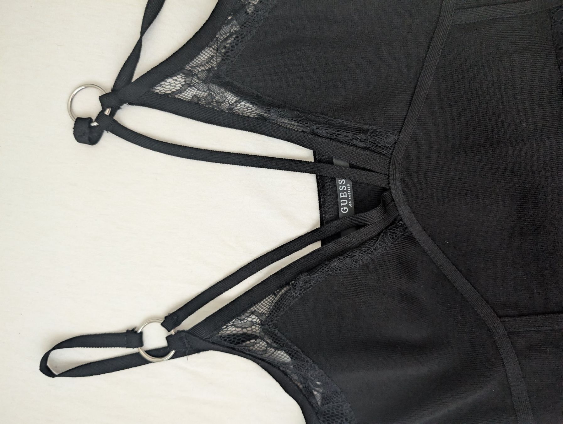 Guess Kleider: Stilvolles schwarzes Kleid – Neu (gemäss Beschreibung) aus Horgen von ali_ryv2 1