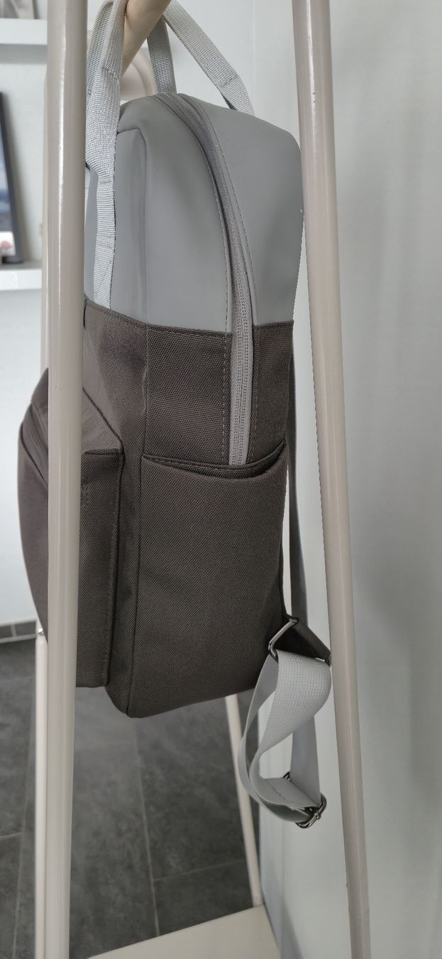 Kapten & Son Zaini: Kapten & Son Modell Bergen Grey Black  – Nuovo (secondo la descrizione) da Schwerzenbach venduto da Jamacy 3