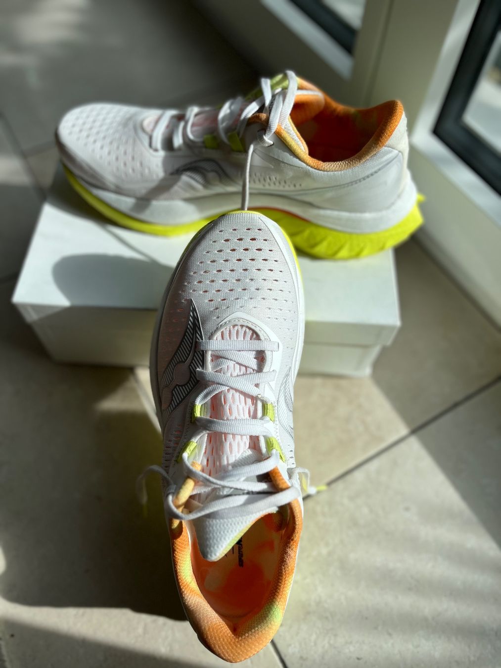 Saucony Scarpe da donna: Saucony Endorphin Speed 4 - Damen - Grösse 40.5 – Usato da Cham venduto da SPORTSMOTION 2
