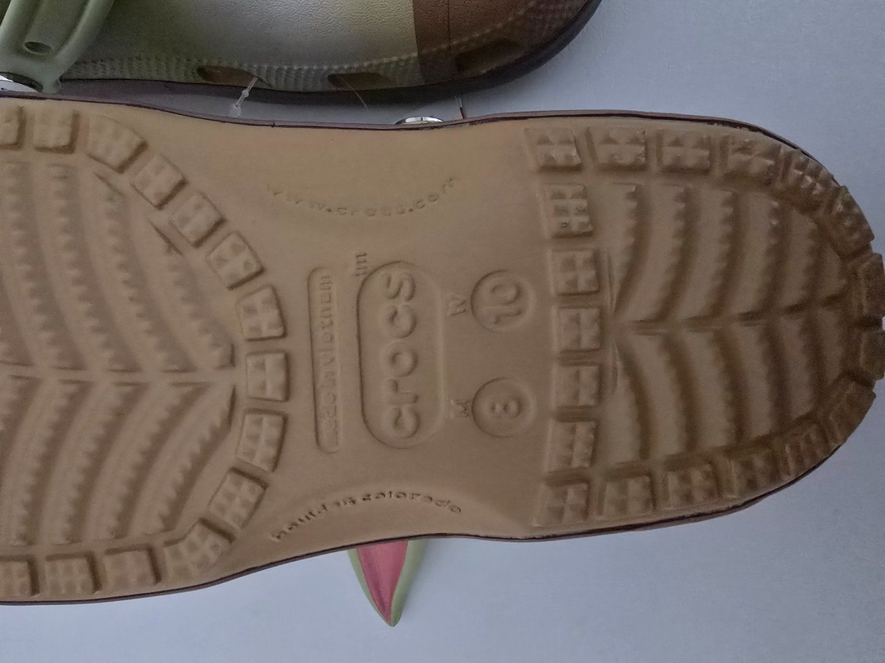 Crocs Chaussures hommes: Crocs STAR WARS GROGU CLASSIC – Neuf avec emballage d'origine à Bergdietikon par ewa1005 5