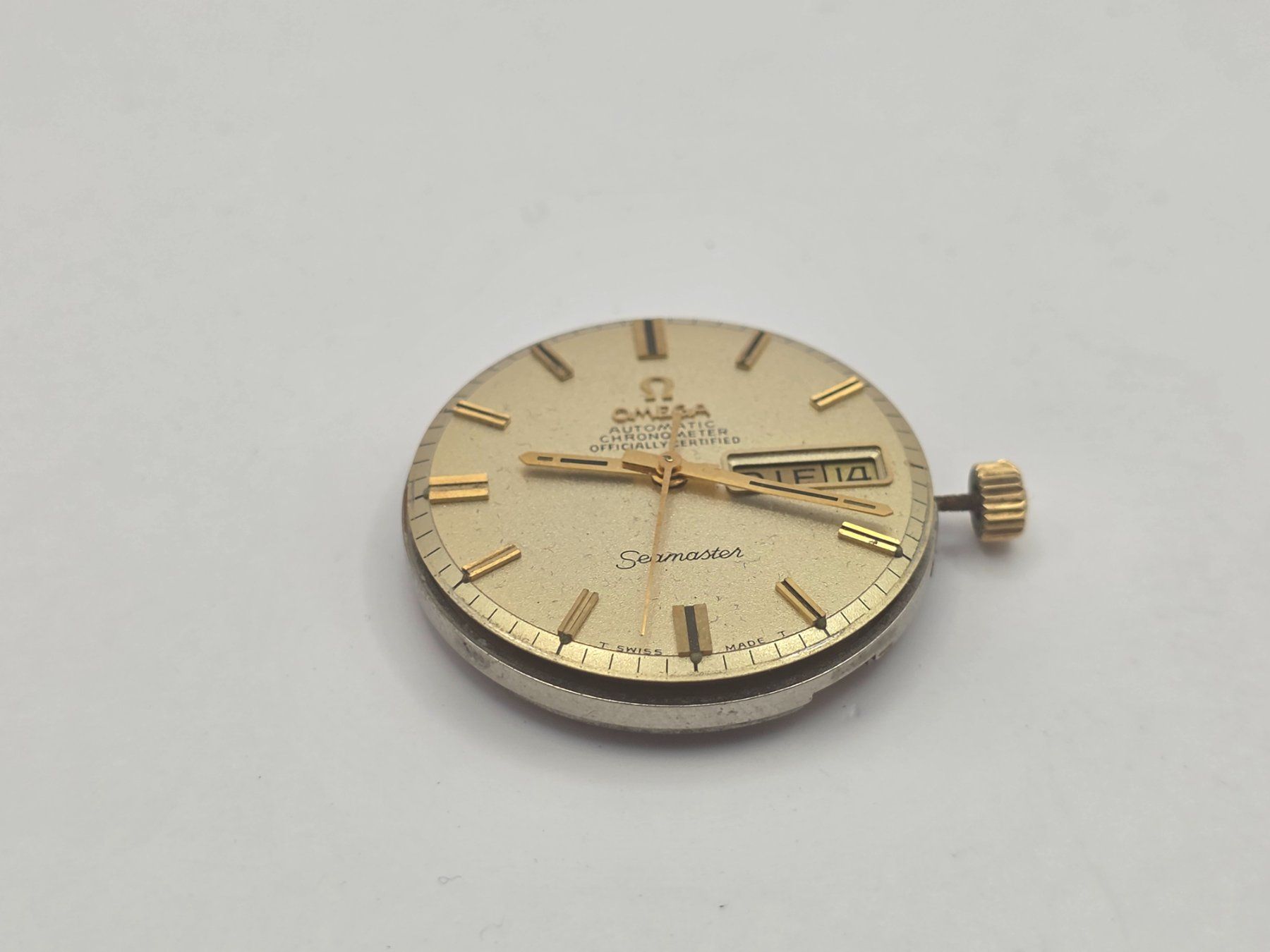 Omega Montres: Omega Seamaster Uhrwerk mit Datumsanzeige – Défectueux à Dietikon par deineSolutions 3