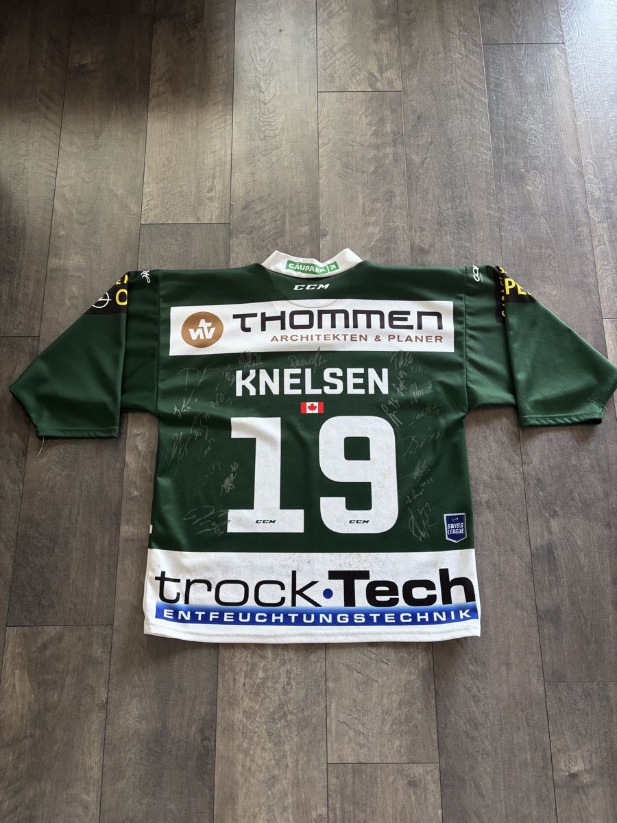 Leibchen & Hosen: Eishockey-Trikot EHC Olten – Gebraucht aus Lostorf von eic_td2w 1