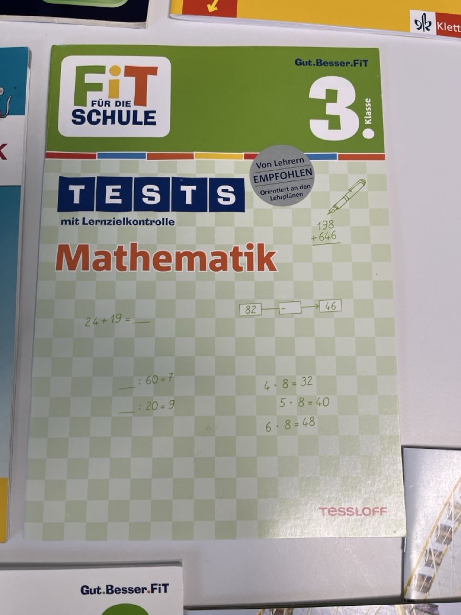 Livres: Mathematik Arbeitsheft Klasse 3 Sammlung – D'occasion à Wolhusen par Sammler16 4
