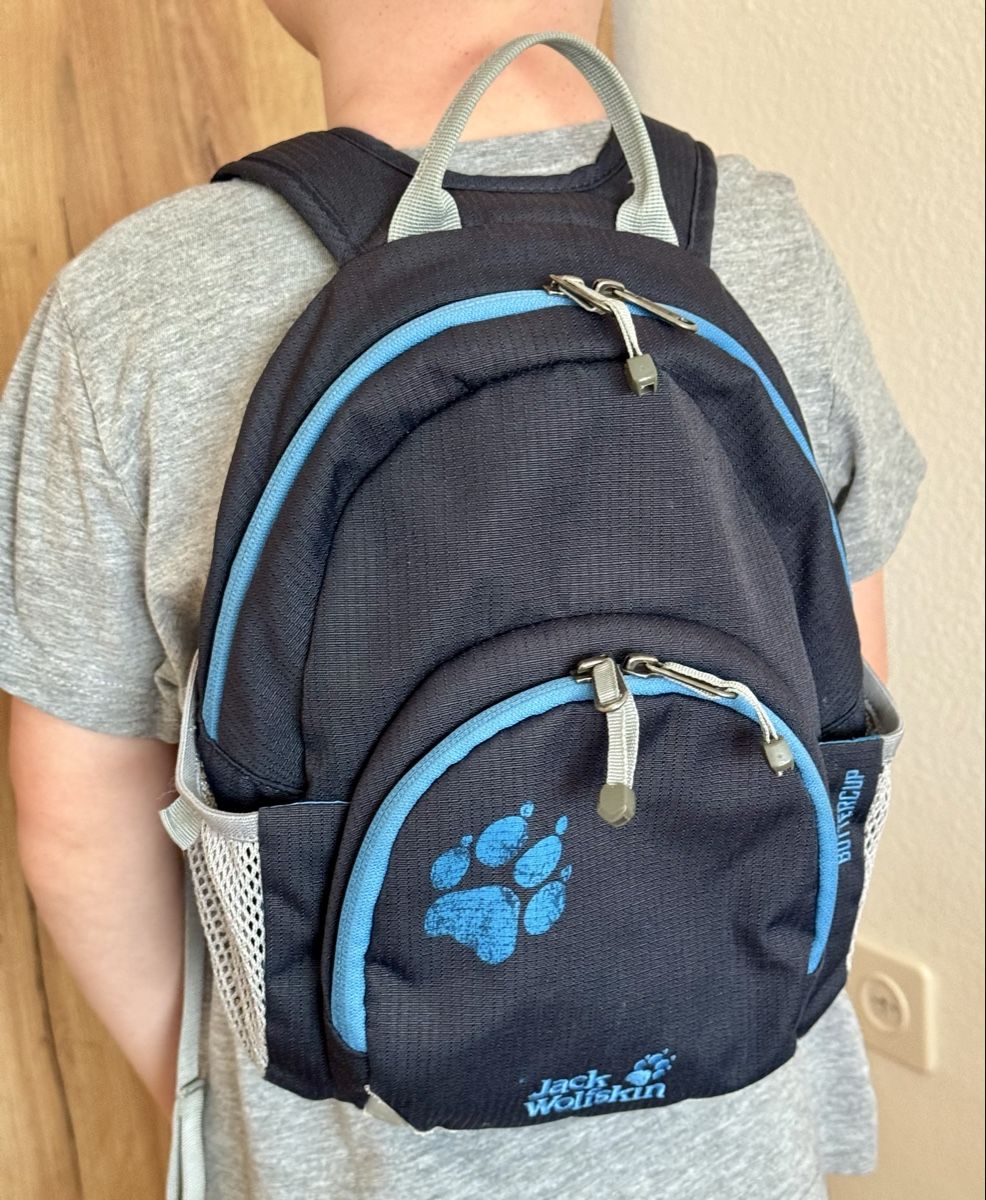 Jack Wolfskin Zaini: Jack Wolfskin Buttercup Kinder Rucksack – Usato da Flumenthal venduto da Krajan