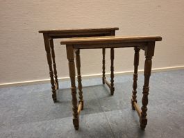 Antike Beistelltische (Handmade)