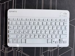 Fintie Bluetooth Tastatur weiss QWERTZ