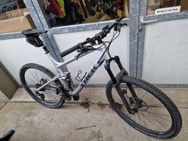 Mountainbike Trek Fuel Ex 8