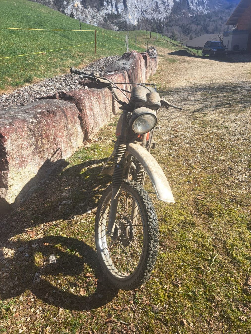 Yamaha Enduro: YAMAHA 125ccm – D'occasion à Welschenrohr par vario32 3