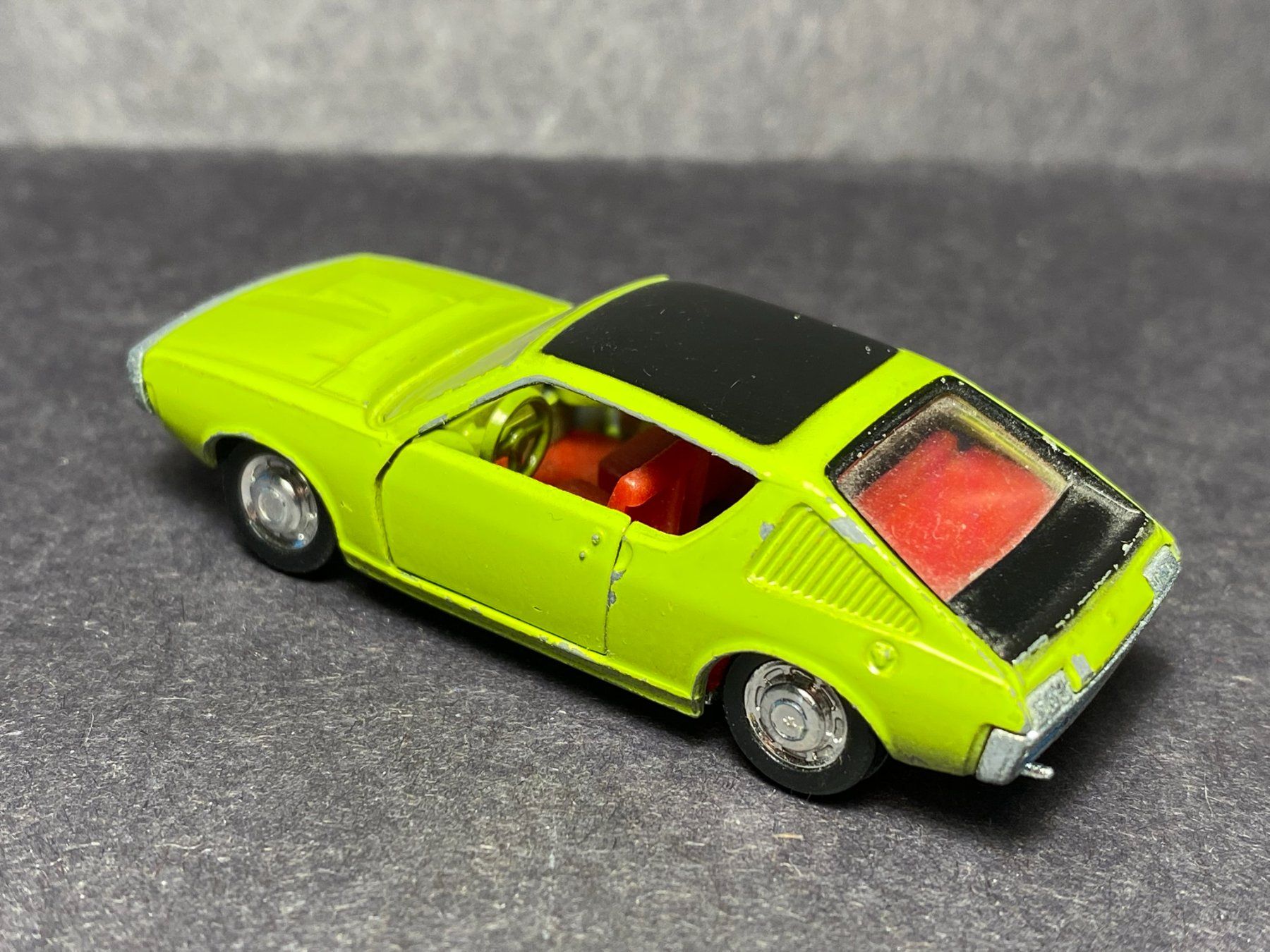 Schuco Modellautos: Schuco Renault 17 Coupé Modellauto 1:66 – Gebraucht aus Spiez von Mlandcruiser 2