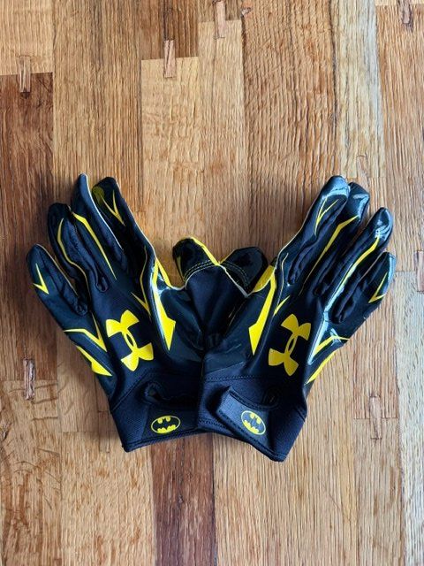 Altri accessori da uomo: American Football Handschuhe – Usato da Trimmis venduto da taroca01