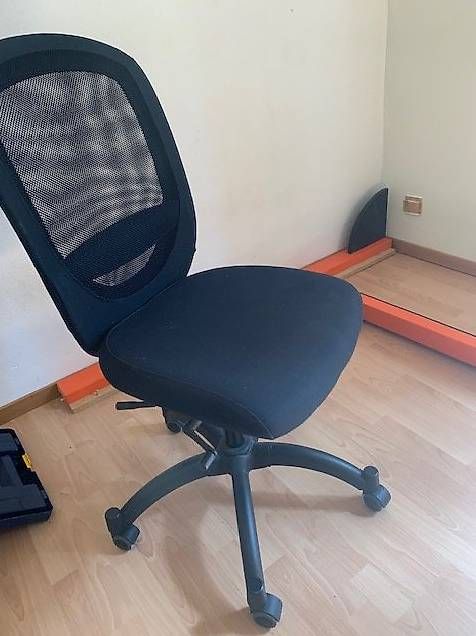 Stühle: Chaise de bureau – Gebraucht aus Saint-blaise von Domidom02 1