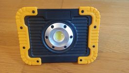 LED Arbeitsstrahler gelb schwarz gebraucht funktionsfähig
