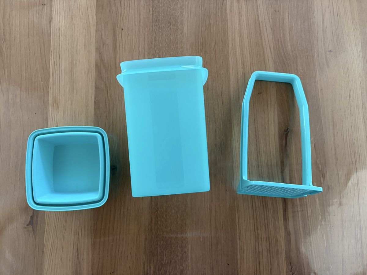 Tupperware Behälter & Ähnliches: Tupperware Gurkenlift – Gebraucht aus Vilters von 5111984 3