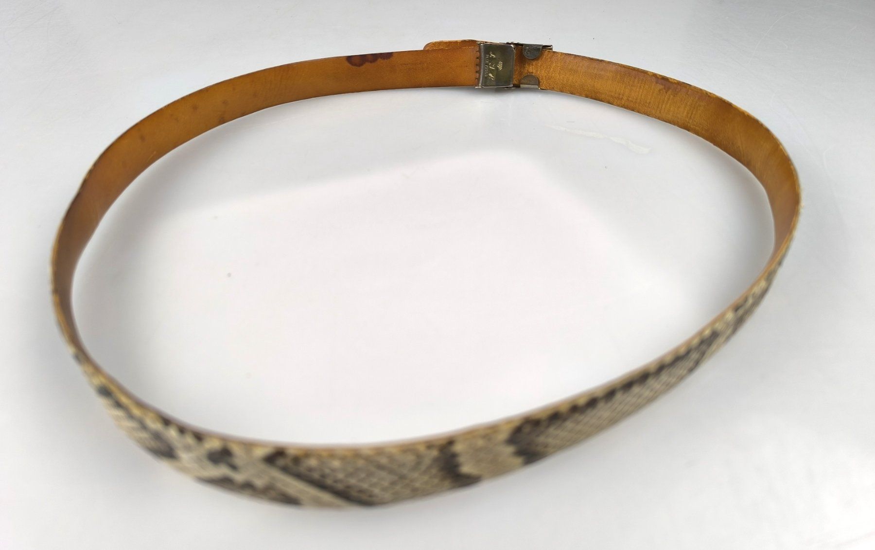 Ceintures: Schlangenleder Gürtel – D'occasion à Rüti ZH par Restwert_Rueti_ZH 2