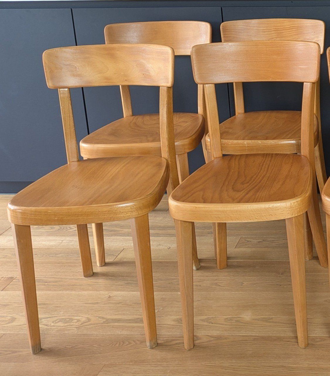 Sedie: 4 Schweizer Beizenstühle ähnlich Horgen Glarus – Usato da Wikon venduto da Freu