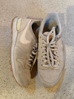 Nike Schuhe beige Gr 37.5 gebraucht
