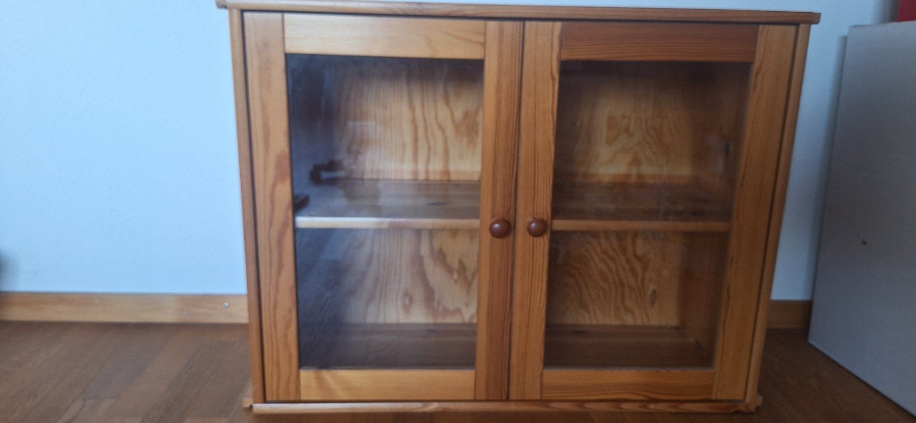 Regale: Regal mit Vitrine – Gebraucht aus Belp von ZieBelp 1