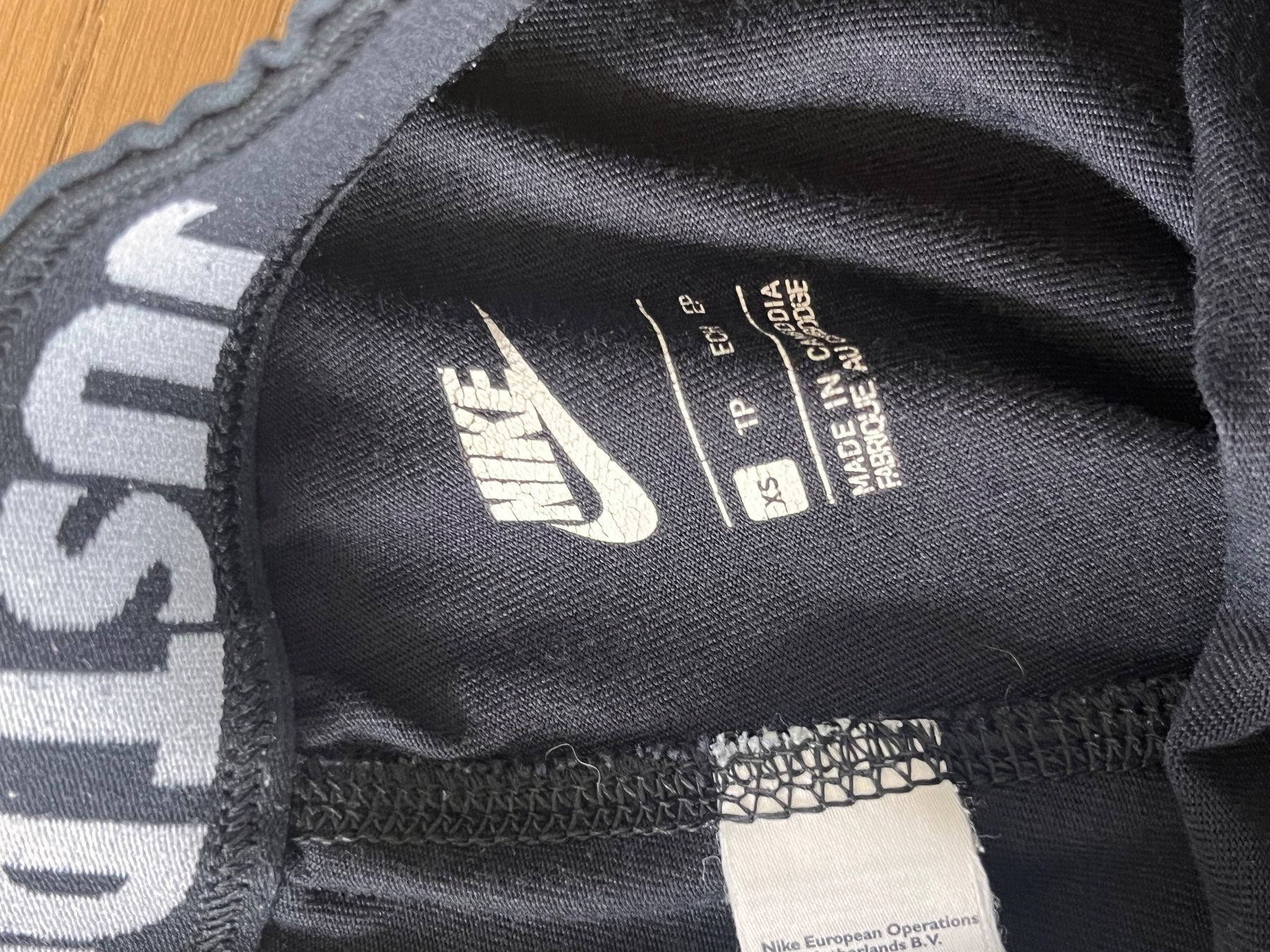 Nike Leggings: Sportleggins – Usato da Wangen b. Olten venduto da oli_f9b8 2
