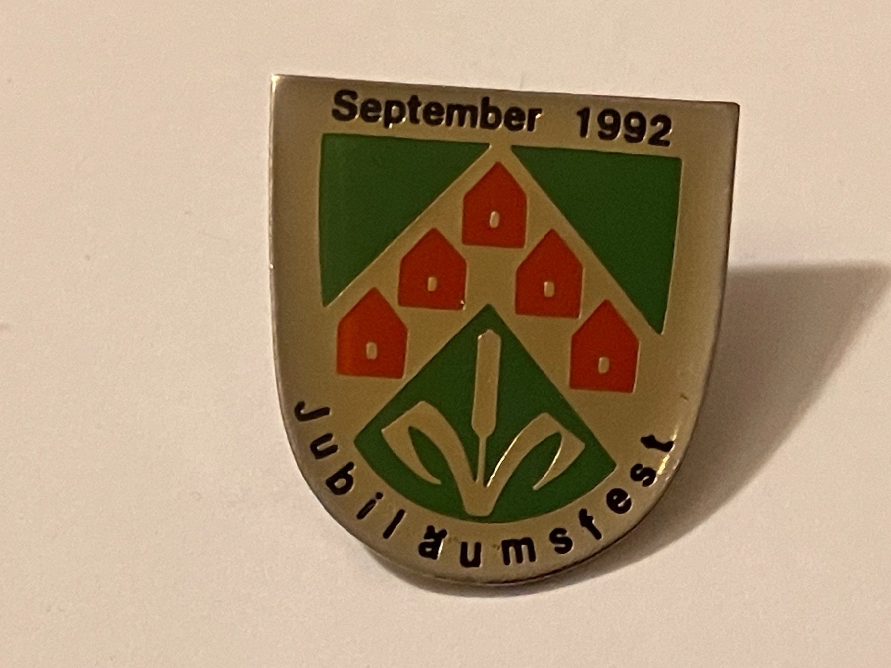 Placchette & Badge: 1 Pin Jubiläumsfest September 1992 – Usato da Basel venduto da djwwpp