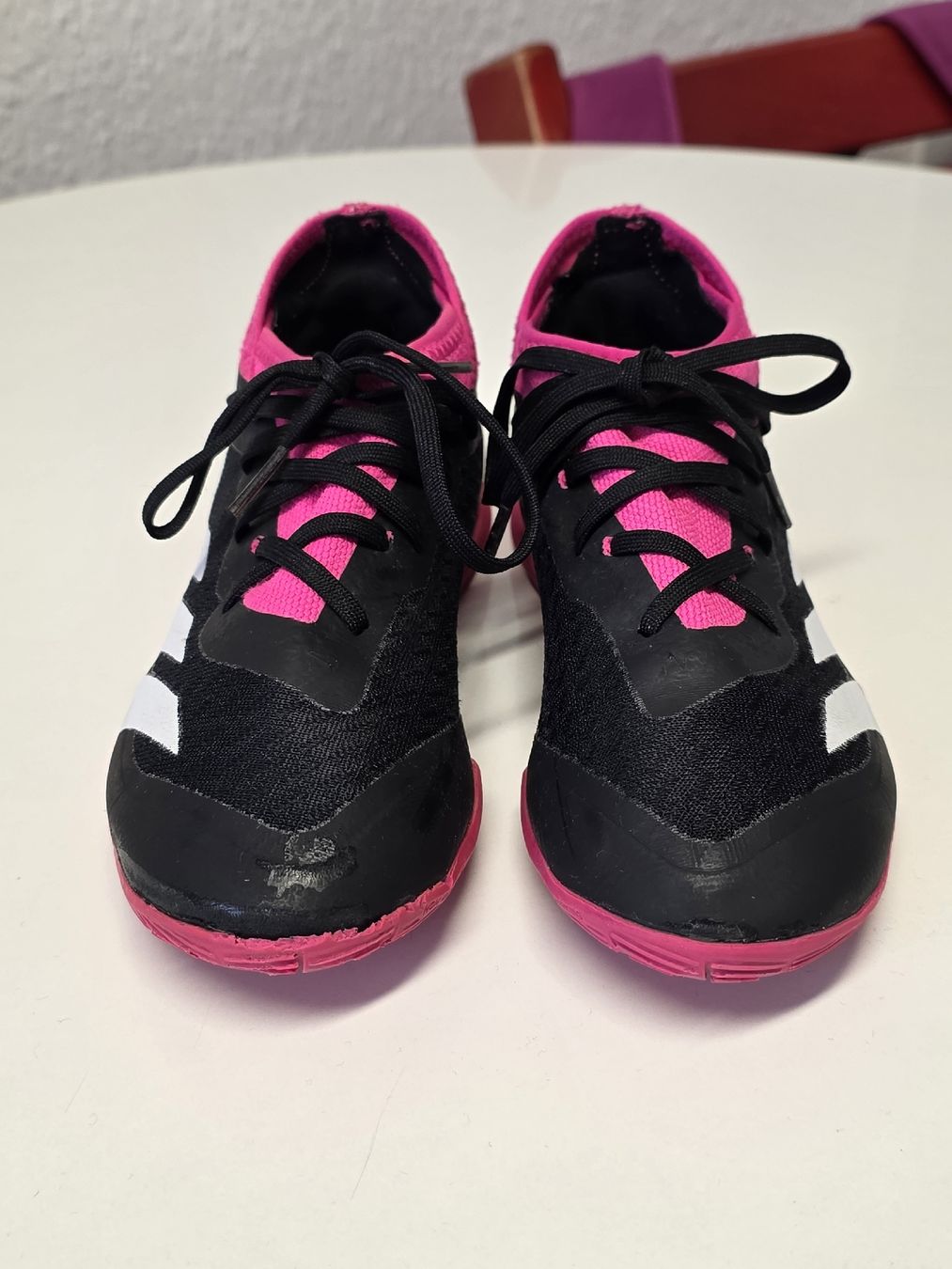 Adidas Scarpe da uomo: Adidas Predator Hallenschuhe Nr.34 – Usato da Suhr venduto da MrvicaAG 2