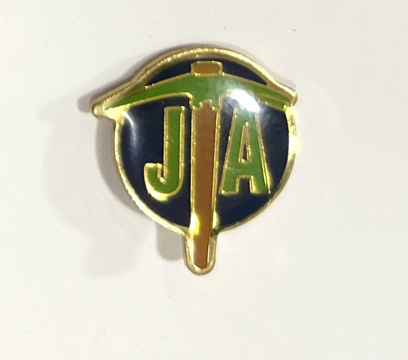 Placchette & Badge: Pin JA Jung und Alt – Usato da Kriens venduto da TSCH1