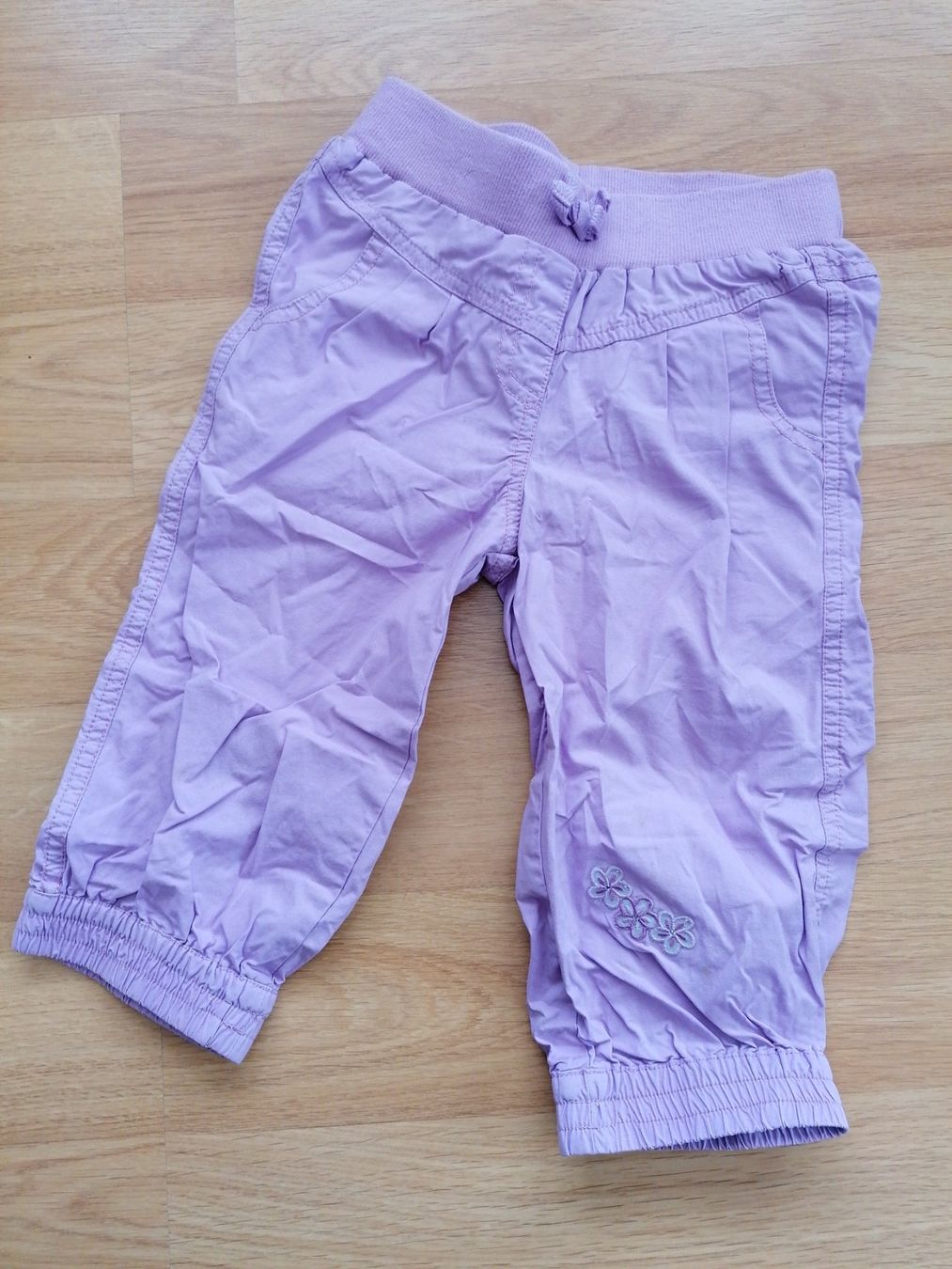 Pantaloni: 3/4 Hose Gr 110 – Usato da Büttikon AG venduto da Amineah