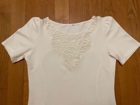 Top mit Spitze von Mango in Grösse XS.