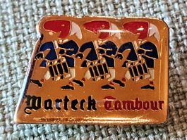 J958 - Pin Bier Warteck Basel Tambour