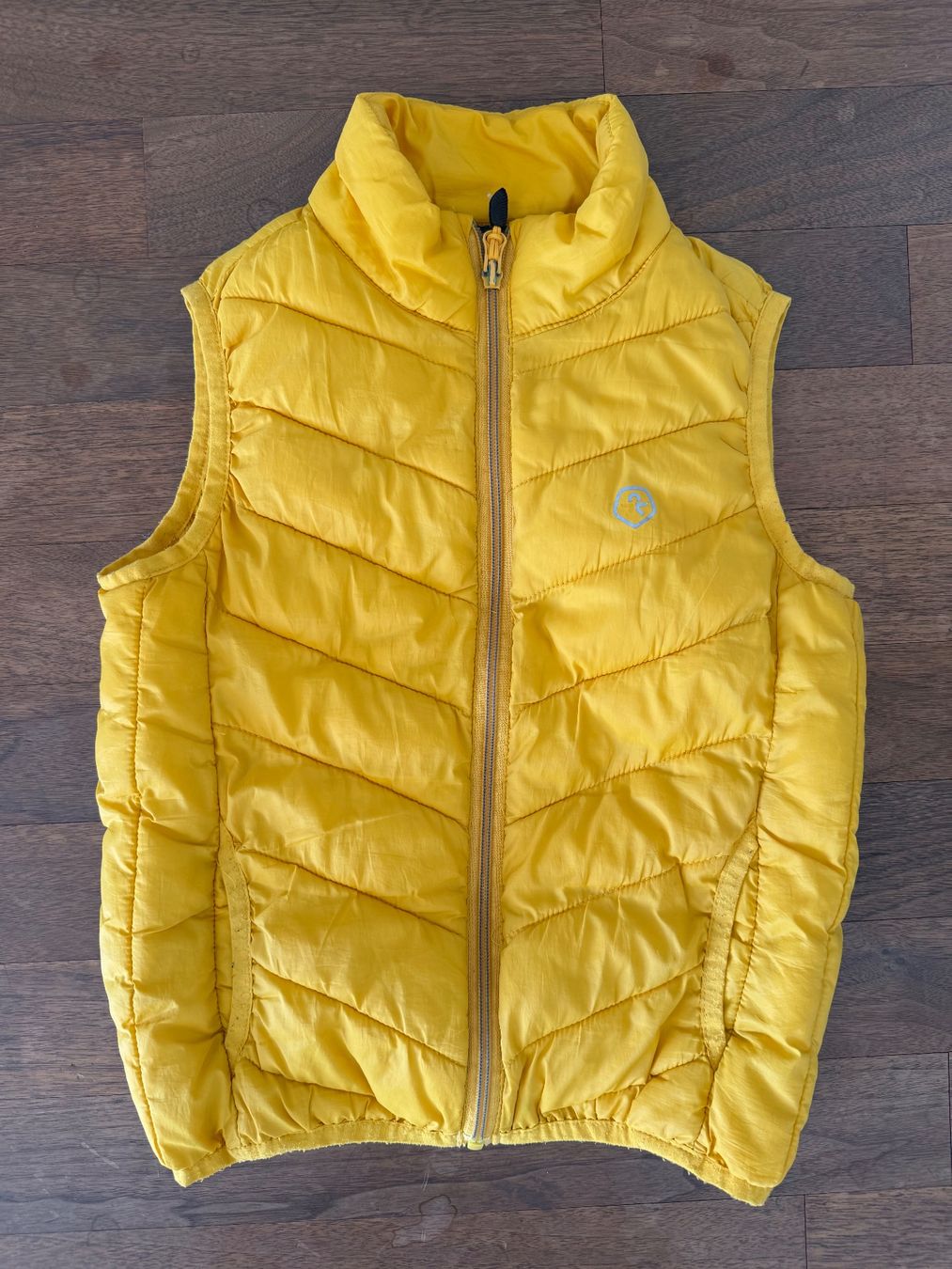 Altro abbigliamento per bambino: Weste Gr. 116 – Usato da Eschlikon TG venduto da FilipSlomka
