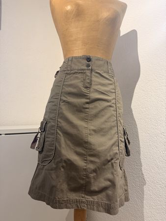 Jupe cargo kaki Vero Moda, taille 36 - look tendance!