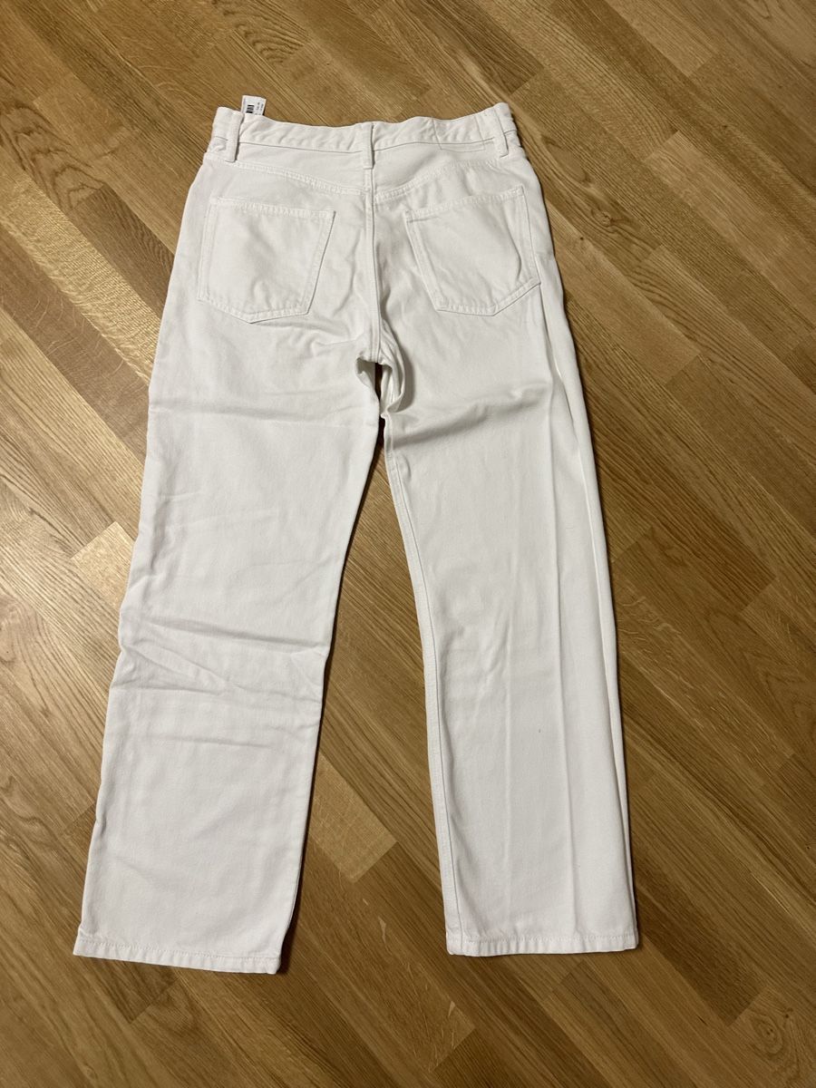 Massimo Dutti Jeans: Massimo Dutti Jeans, Grösse 40, kaum getragen – Usato da Pfaffhausen venduto da Geraldine12 2