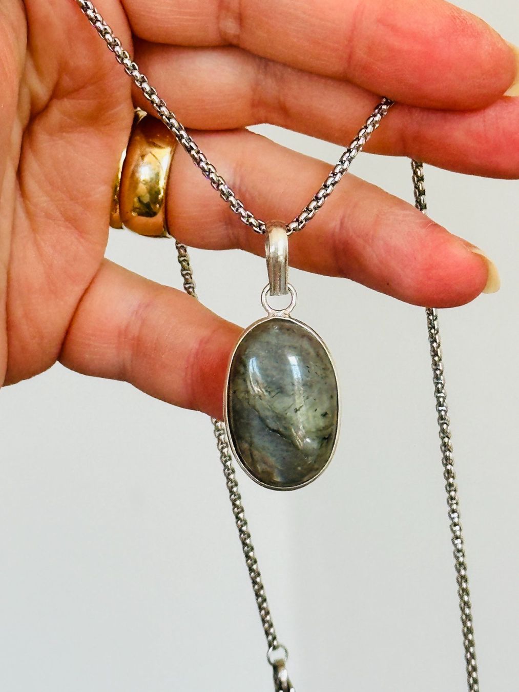 Catenine: Labradorite necklace – Nuovo e nell'imballaggio originale da Genève venduto da AGBERG 1